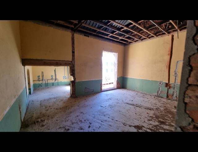1,300M² APARTMENT BLOCK FOR SALE IN OBSERVATORY